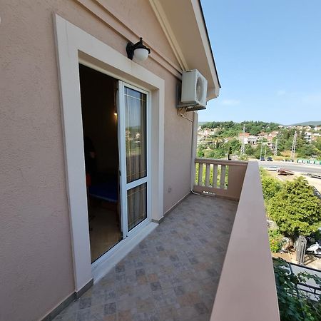 Apartments Popadic With Parking Herceg Novi Rom bilde