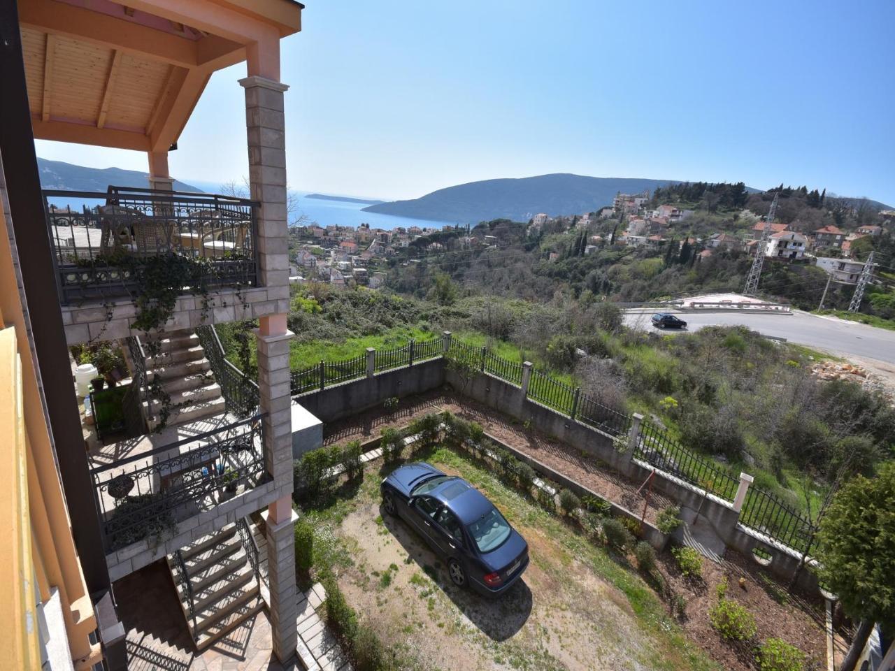 Apartments Popadic With Parking Herceg Novi Eksteriør bilde